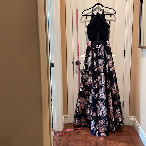 B.SMART  7  Fit & Flair Evening Gown Leg Slit Racerback w Lace inserts & Cutout - Picture 3 of 16